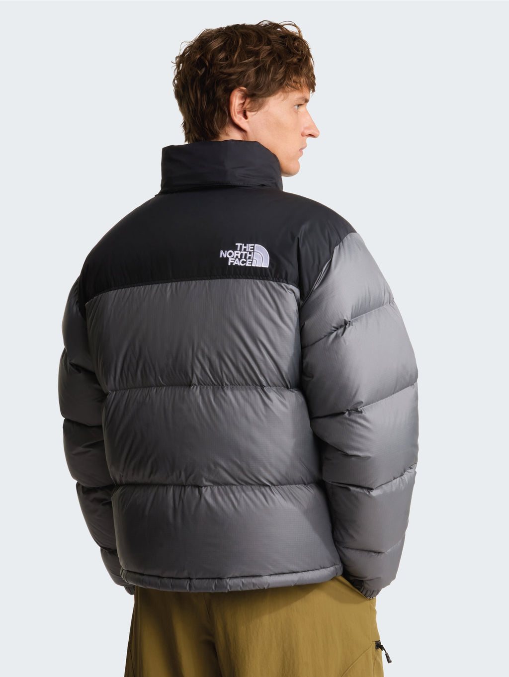 2026 New Arrival Giacca Retro Nuptse in Tessuto Ripstop Lucido Grigio Fumo wholesalehk.shop