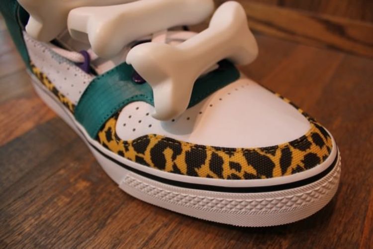 adidas JS Bones Jeremy Scott Flintstones wholesalehk.shop