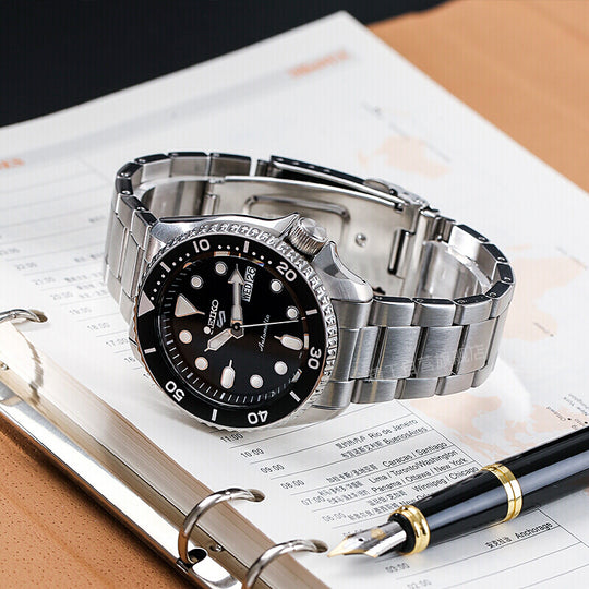 Seiko 5 Sports Automatic Day Date Black Dial Silver Steel Strap Watch for Men - SRPD55K1 wholesalehk.shop