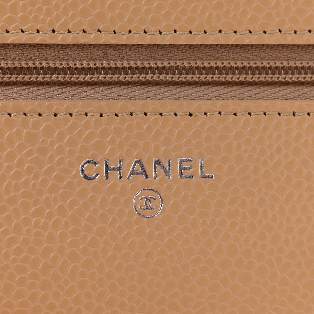 Caviar Quilted Wallet on Chain WOC Beige wholesalehk.shop
