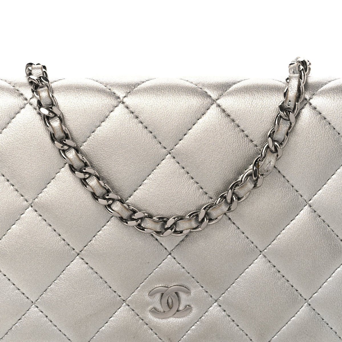 Metallic Lambskin Quilted Wallet On Chain WOC Silver wholesalehk.shop