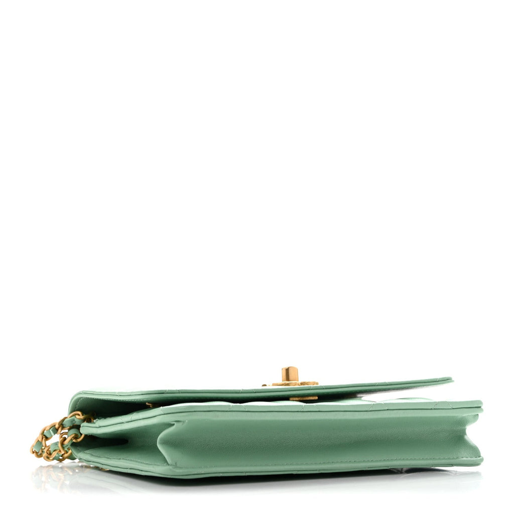 Lambskin Quilted Logo WOC Wallet On Chain Green wholesalehk.shop