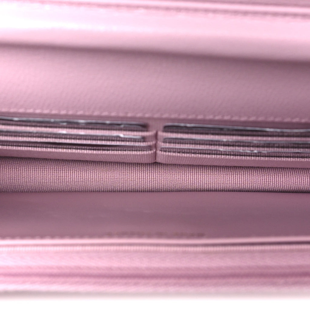 Caviar Quilted Wallet on Chain WOC Light Pink wholesalehk.shop