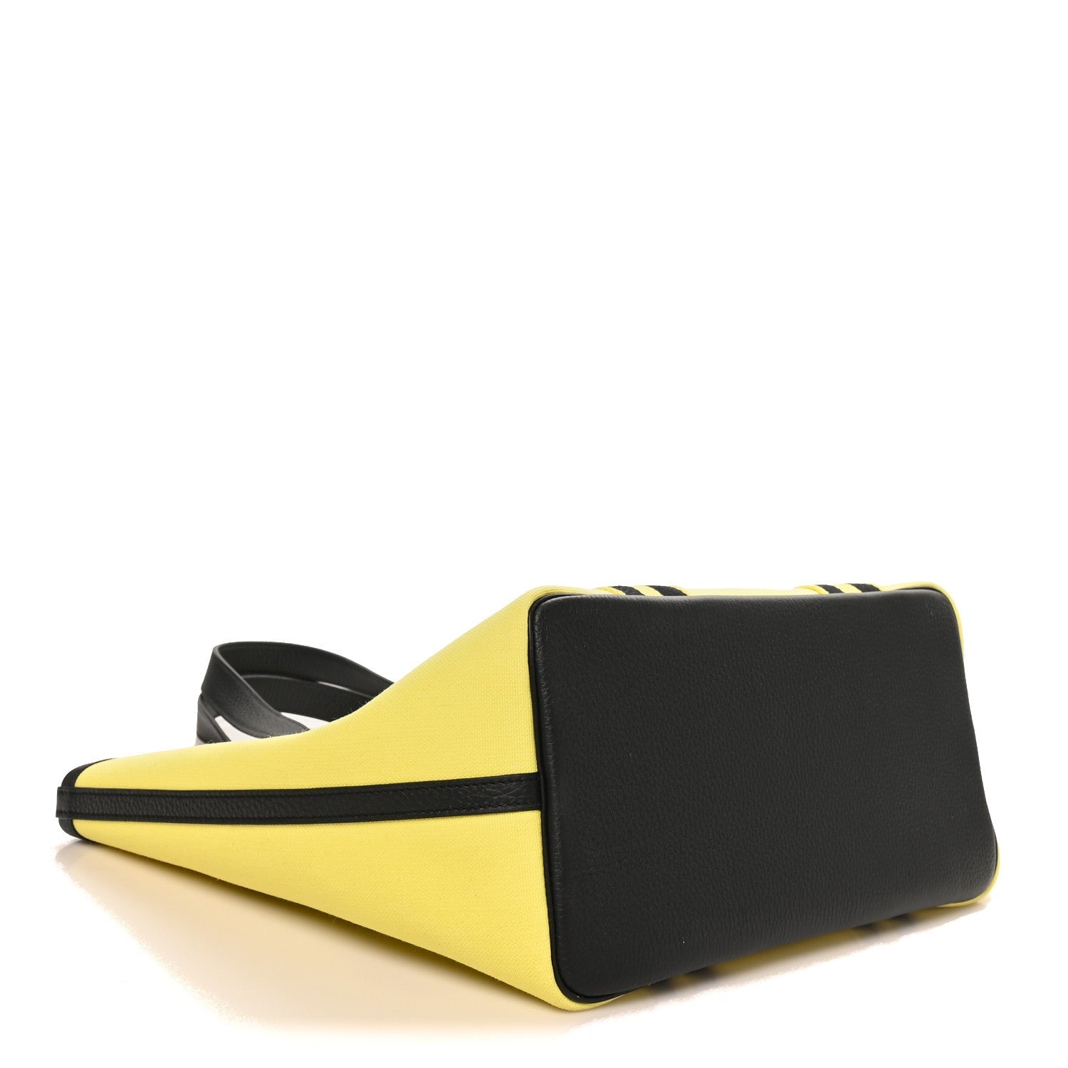 Militaire Canvas Taurillon Clemence  Wooly Wooly Pursangle MM Tote Jaune Black £¨ Direct shipment via from wholesalehk.shop