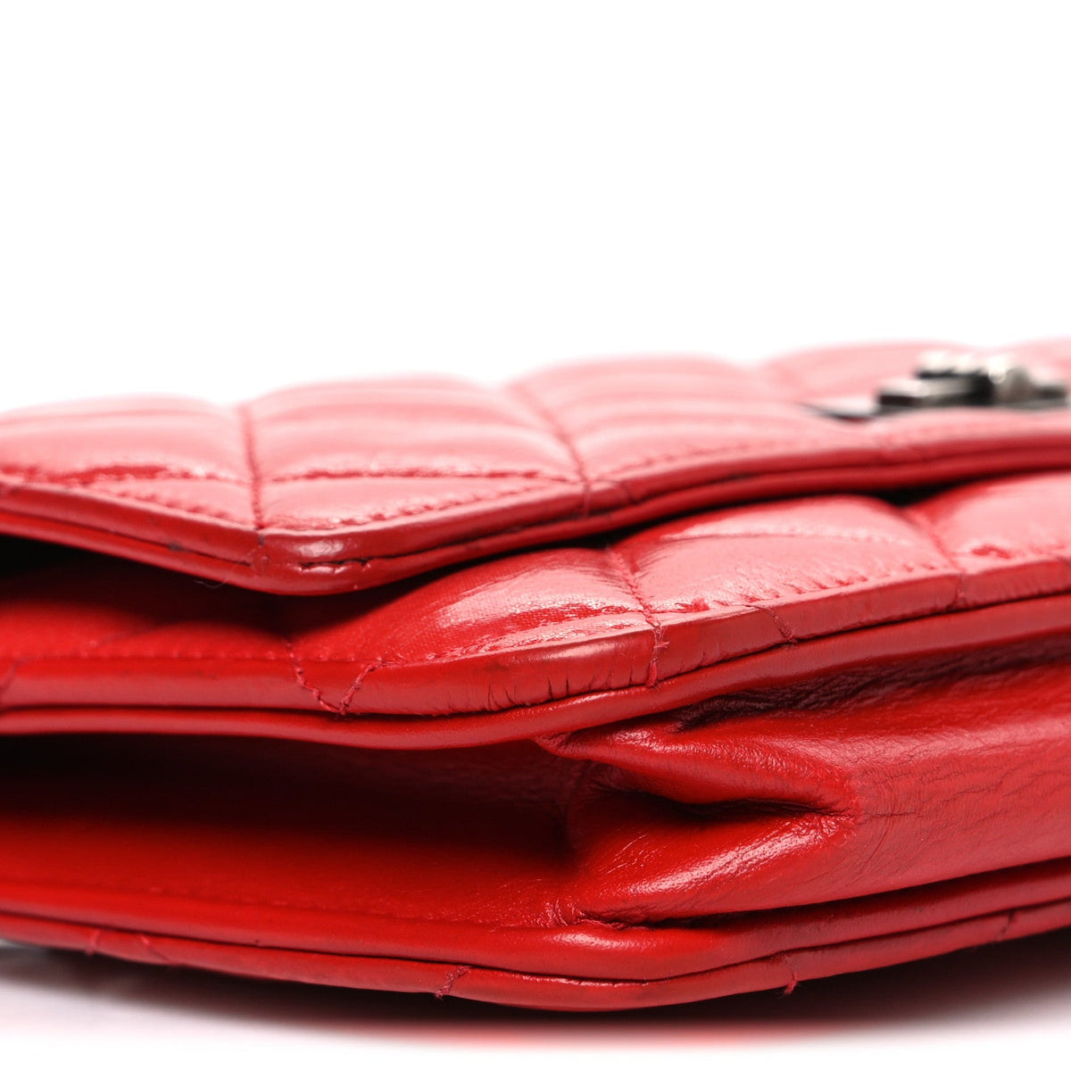 Glazed Calfskin Quilted Reissue Wallet On Chain WOC Red wholesalehk.shop