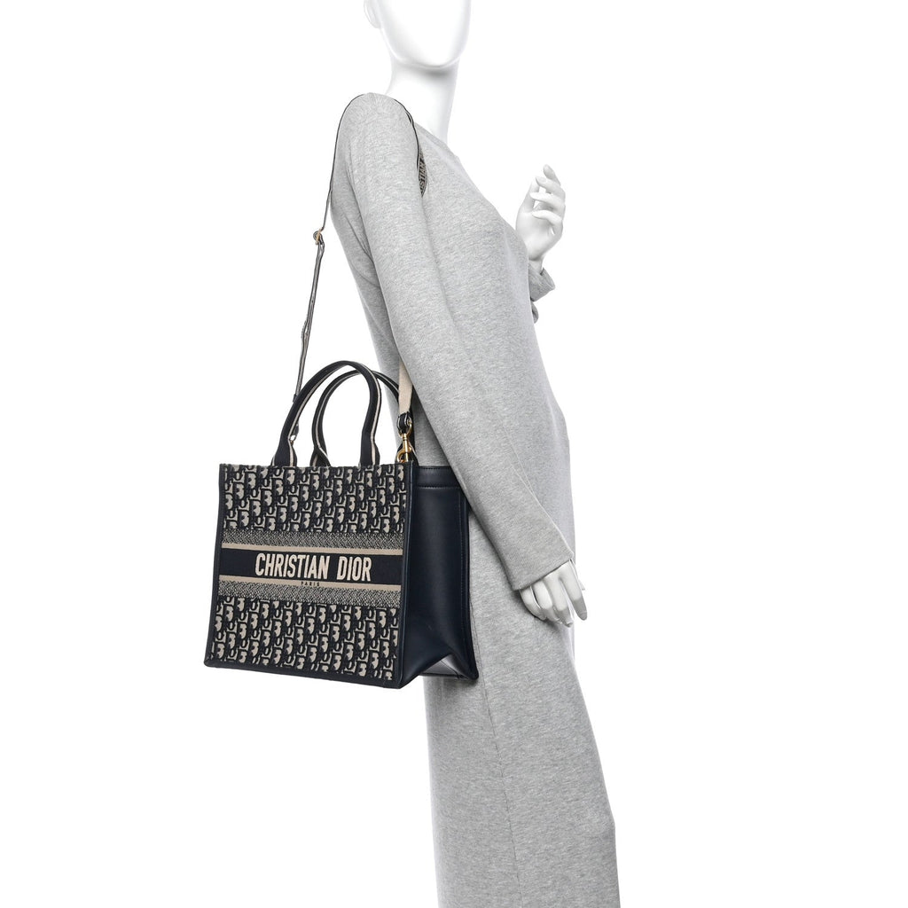 Oblique Calfskin Medium Book Tote With Strap Blue Multicolor £¨ Direct shipment via from wholesalehk.shop