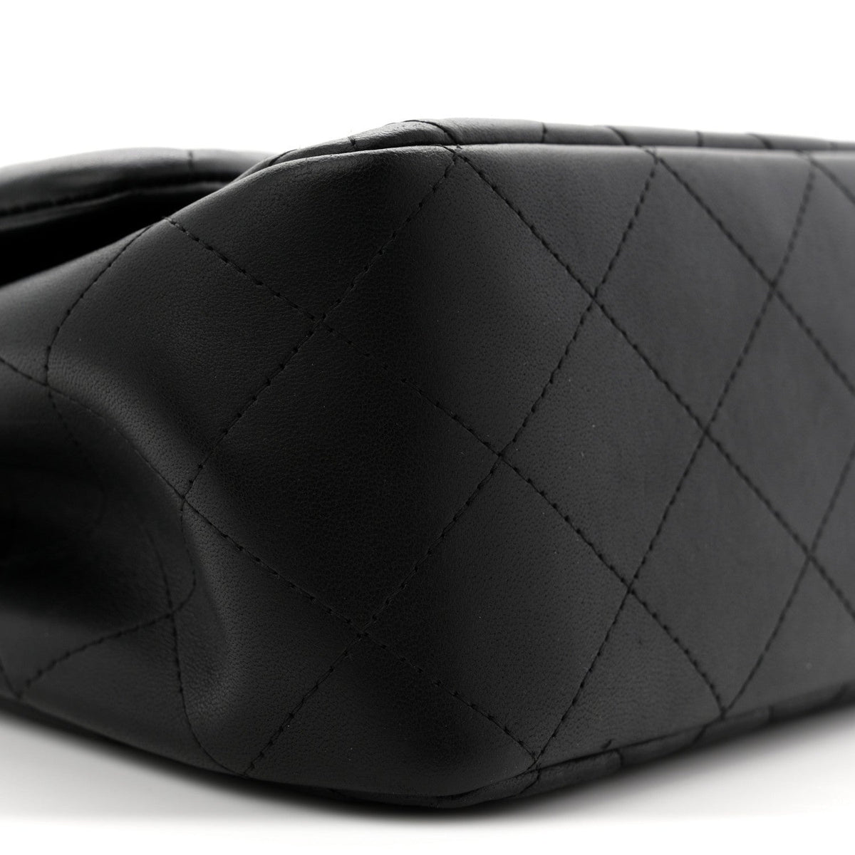 Lambskin Quilted Jumbo Double Flap Black wholesalehk.shop