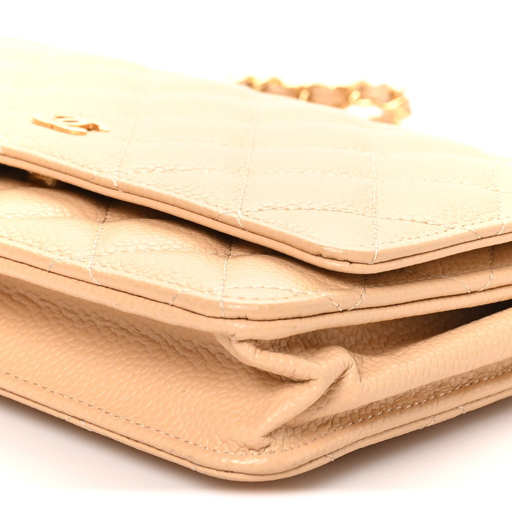 Caviar Quilted Wallet on Chain WOC Beige wholesalehk.shop