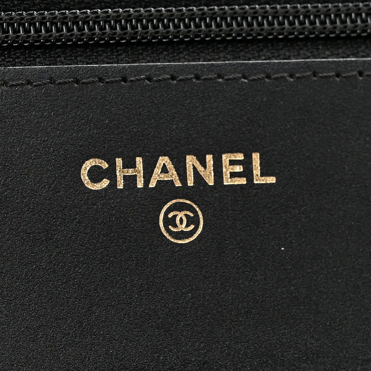 Caviar Chevron Quilted Boy Wallet On Chain WOC Black wholesalehk.shop