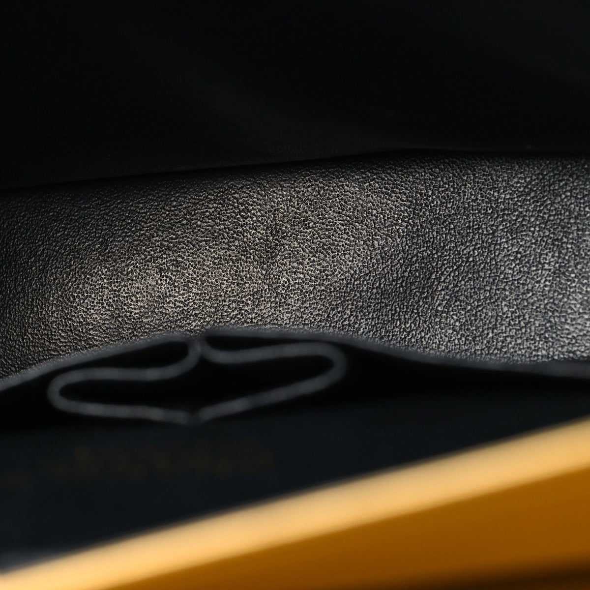 Metallic Calfskin Crocodile Embossed Cocodile Medium Double Flap Gold wholesalehk.shop