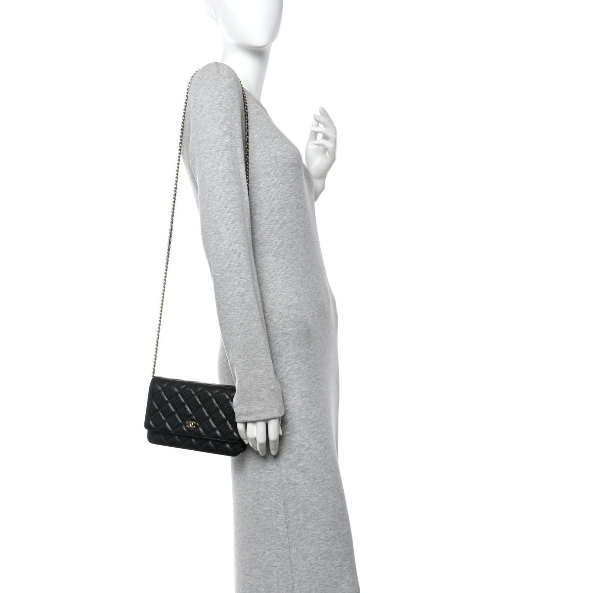 Caviar Quilted Wallet on Chain WOC Black wholesalehk.shop