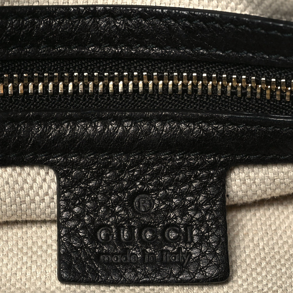 Pebbled Calfskin Medium Soho Chain Shoulder Bag Black wholesalehk.shop