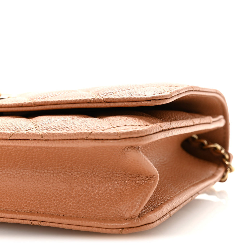 Caviar Quilted CC Turnlock Wallet On Chain WOC Brown wholesalehk.shop