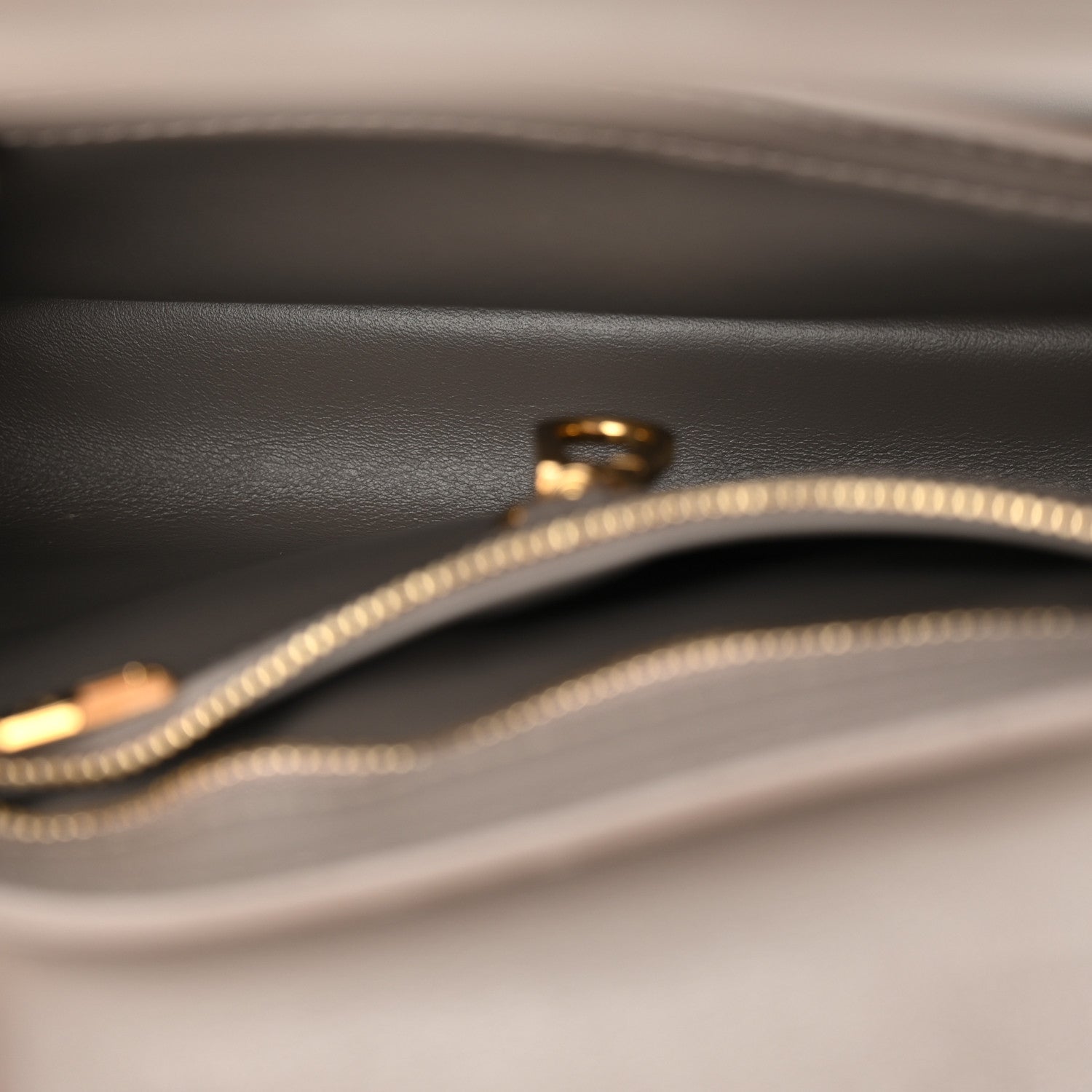 Calfskin Since 1854 Embroidered Capucines BB Ecru Taupe £¨ Direct shipment via from wholesalehk.shop