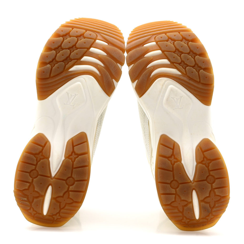 Monogram Calfskin Run 55 Sneakers 40 White £¨ Direct shipment via from wholesalehk.shop
