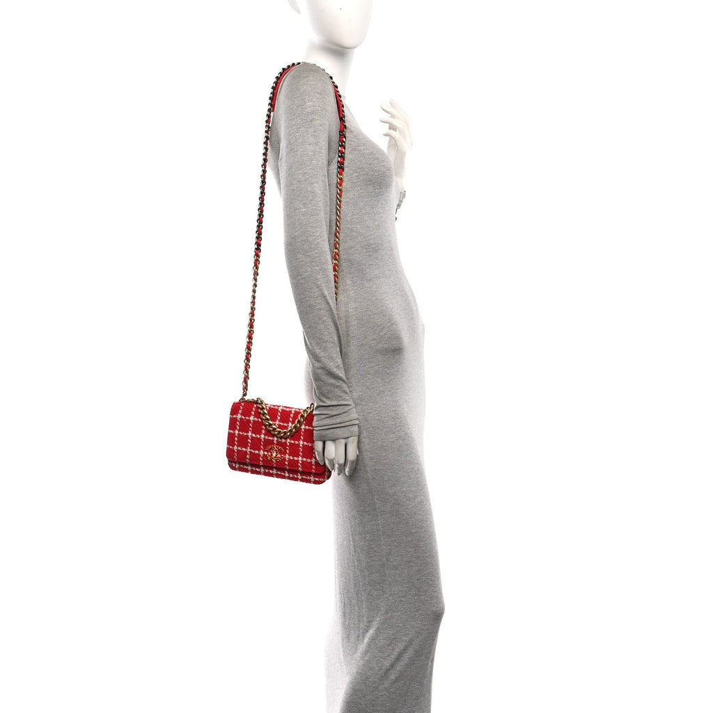 Tweed Quilted Chanel 19 Wallet On Chain WOC Red White wholesalehk.shop