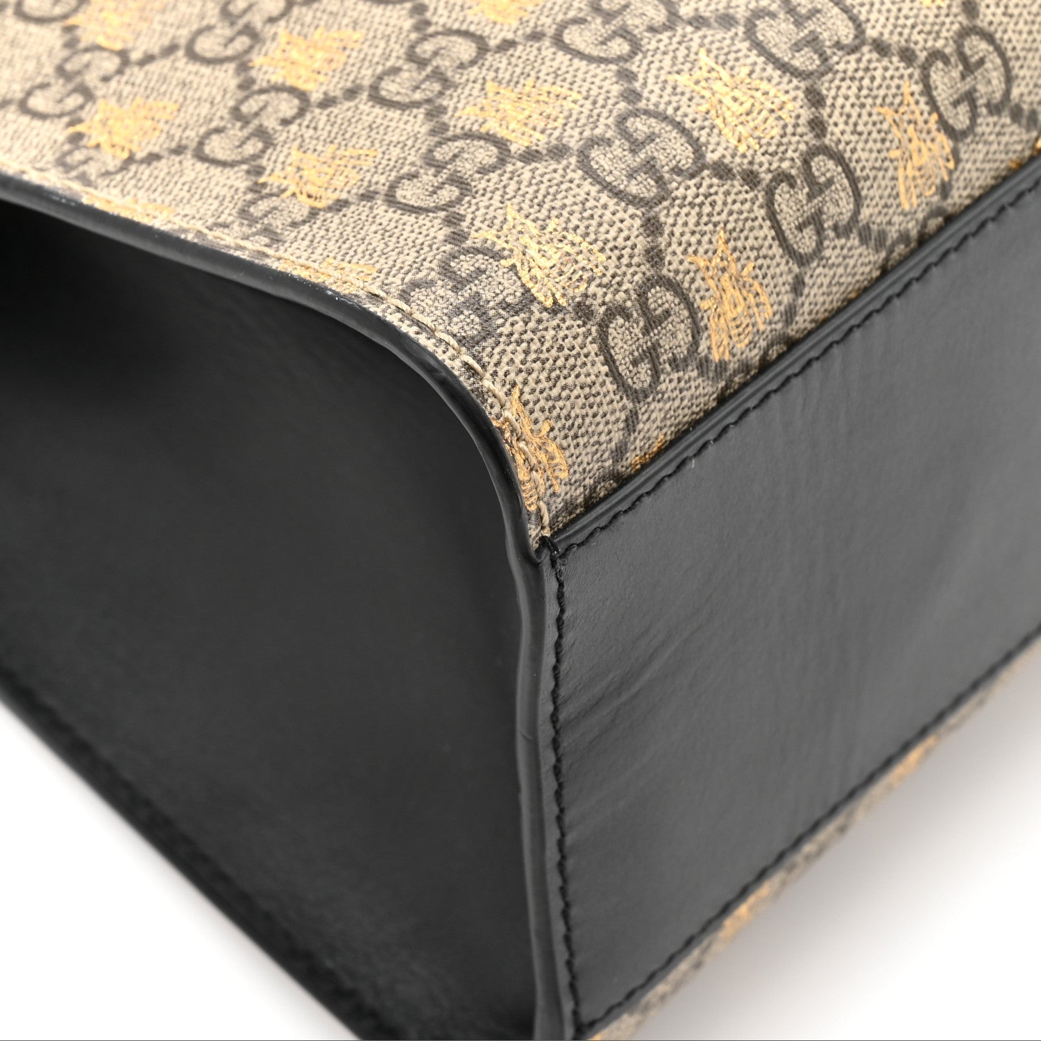 GG Supreme Monogram Bees Medium Padlock Tote Beige Oro Black £¨ Direct shipment via from wholesalehk.shop