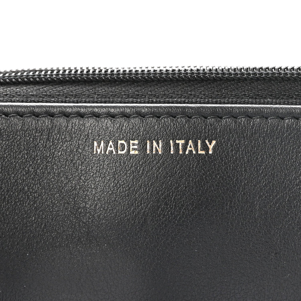 Caviar Quilted Medallion Wallet on Chain WOC Black wholesalehk.shop