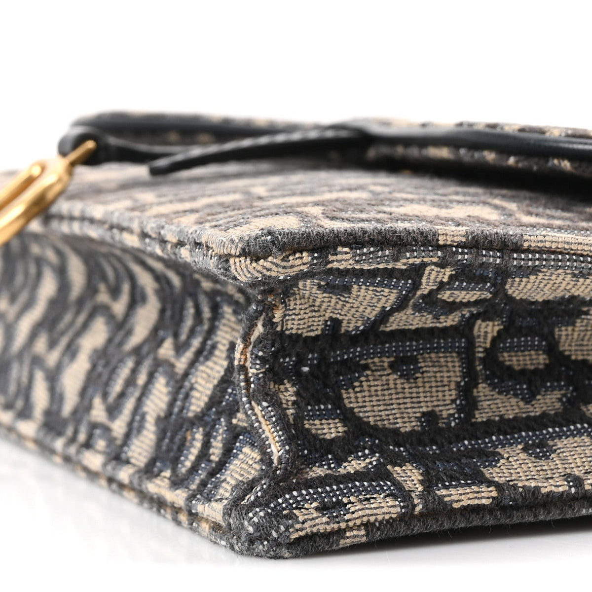 Oblique Saddle Chain Pouch Blue wholesalehk.shop