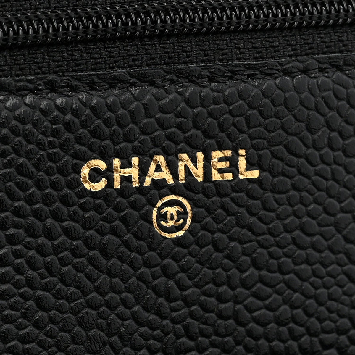 Caviar Quilted Wallet on Chain WOC Black wholesalehk.shop