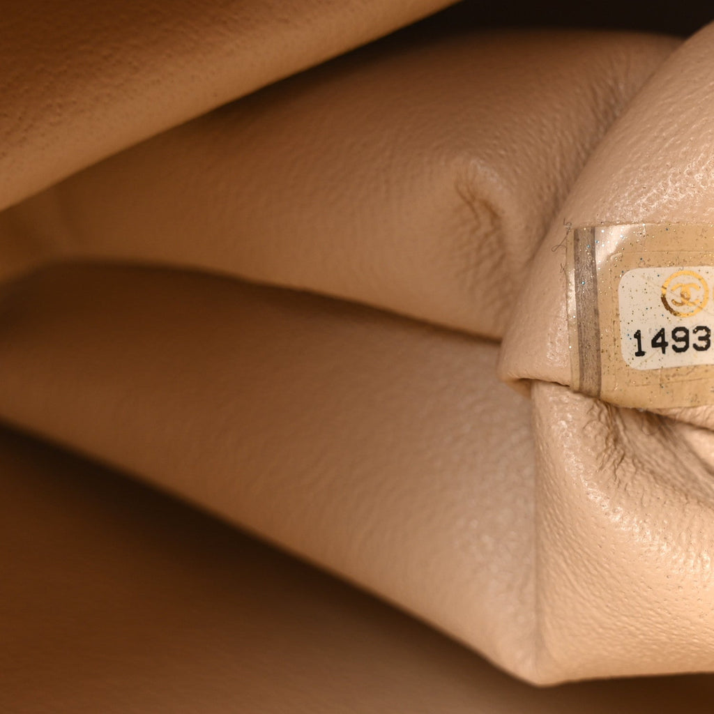 Caviar Quilted Jumbo Double Flap Beige Clair wholesalehk.shop