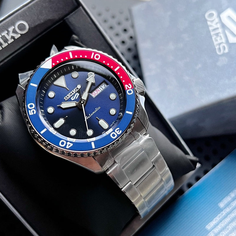 Seiko 5 Sports Automatic Blue Dial Silver Steel Strap Watch For Men - SRPD53K1 wholesalehk.shop