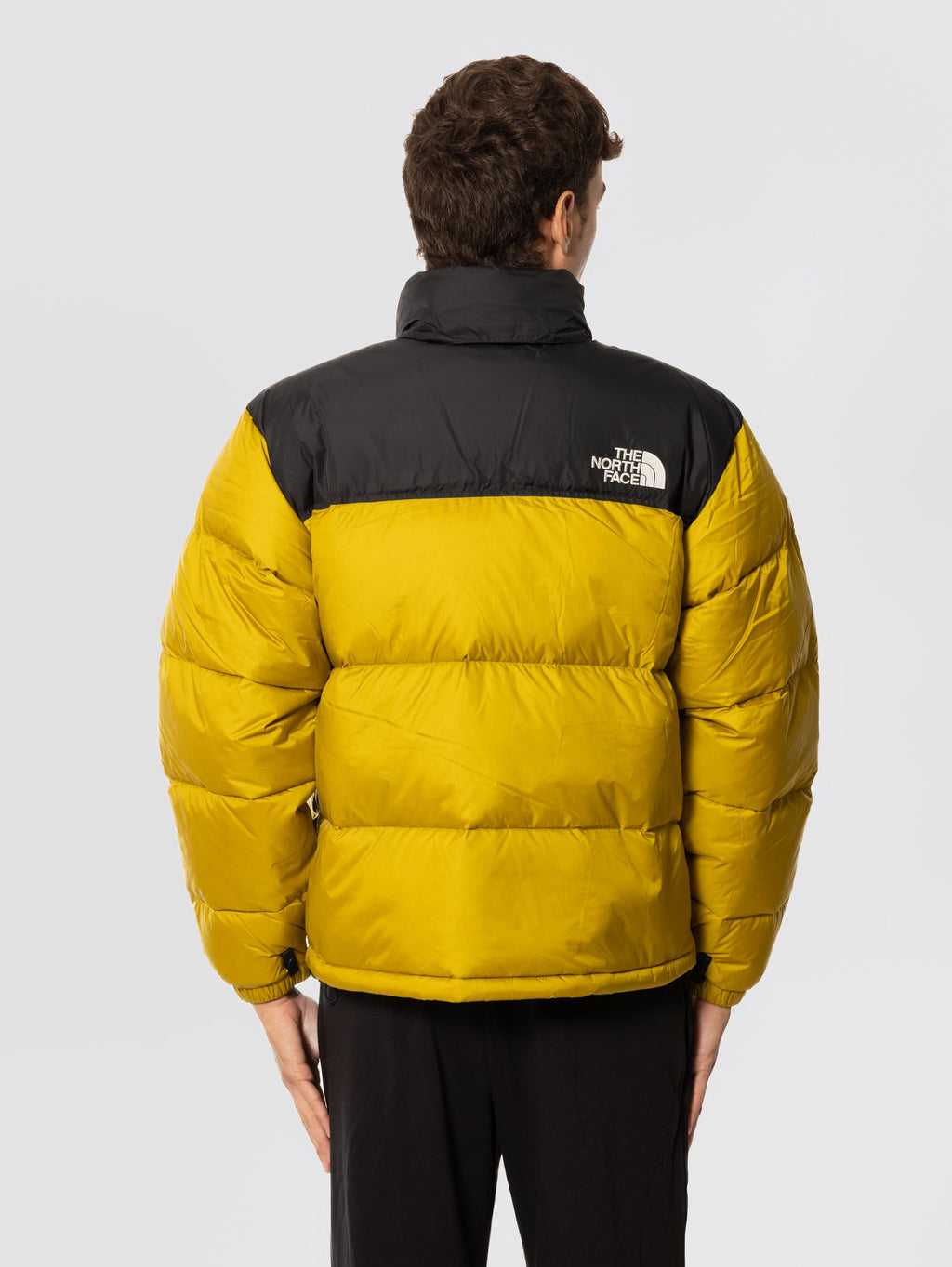 2026 New Arrival Giacca Retro Nuptse in Tessuto Ripstop Lucido Senape wholesalehk.shop