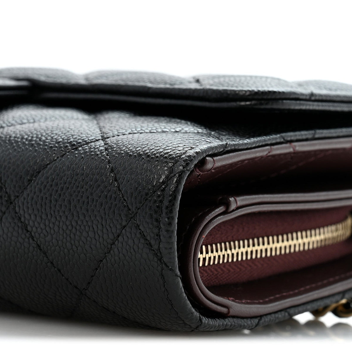 Caviar Quilted Compact Wallet On Chain WOC Black wholesalehk.shop