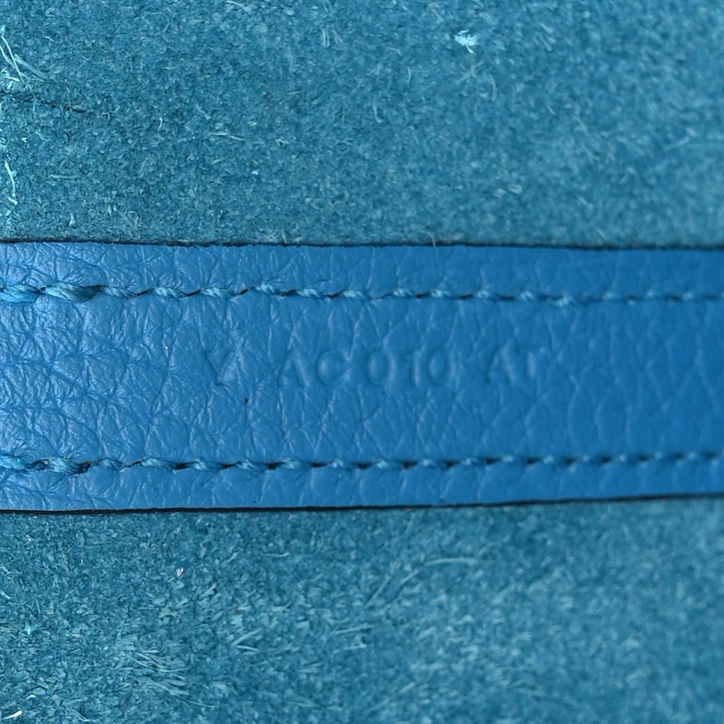 Taurillon Clemence Picotin Lock 18 PM Bleu Frida £¨ Direct shipment via from wholesalehk.shop