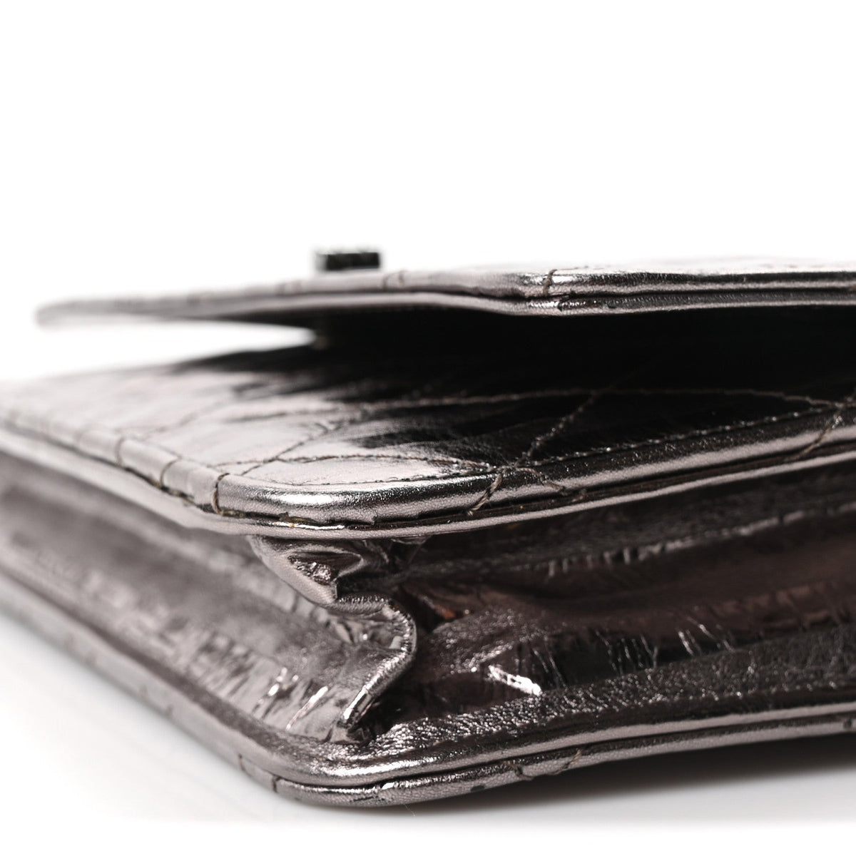 Metallic Striped Calfskin Reissue Wallet On Chain WOC Silver wholesalehk.shop