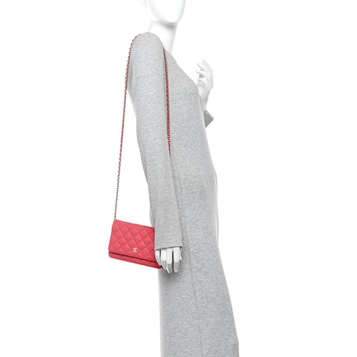 Caviar Quilted Wallet on Chain WOC Pink wholesalehk.shop