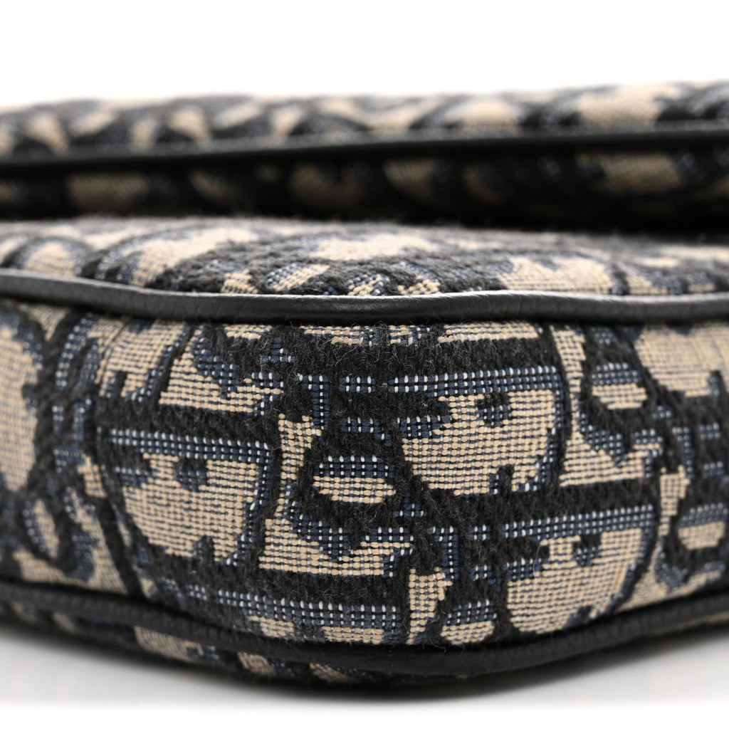 Oblique Saddle Triple Pouch Navy Blue wholesalehk.shop