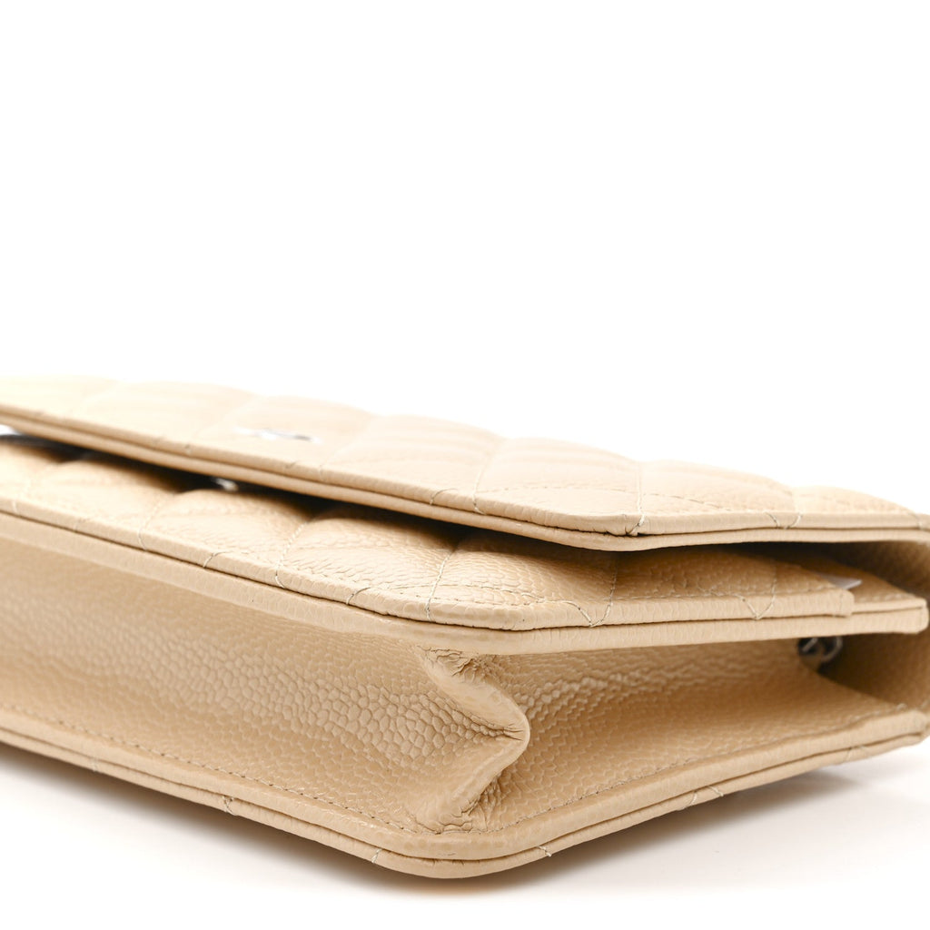Caviar Quilted Wallet on Chain WOC Beige wholesalehk.shop