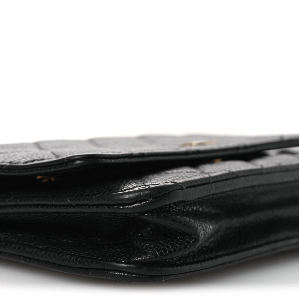 Caviar Quilted Wallet on Chain WOC Black wholesalehk.shop