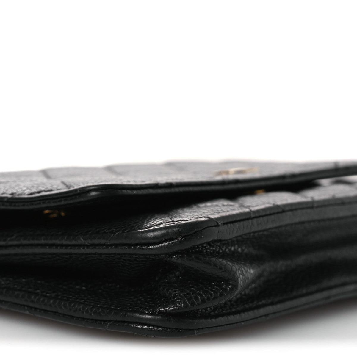 Caviar Quilted Wallet on Chain WOC Black wholesalehk.shop