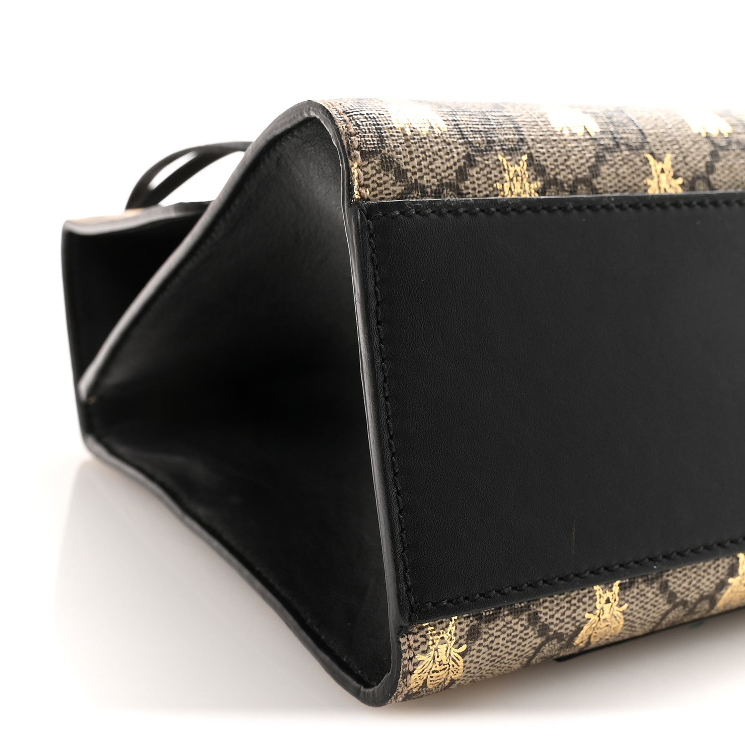 GG Supreme Monogram Bees Medium Padlock Shoulder Bag Beige Oro Black £¨ Direct shipment via from wholesalehk.shop