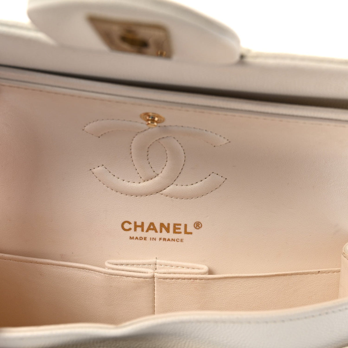 Caviar Quilted Small Double Flap White wholesalehk.shop