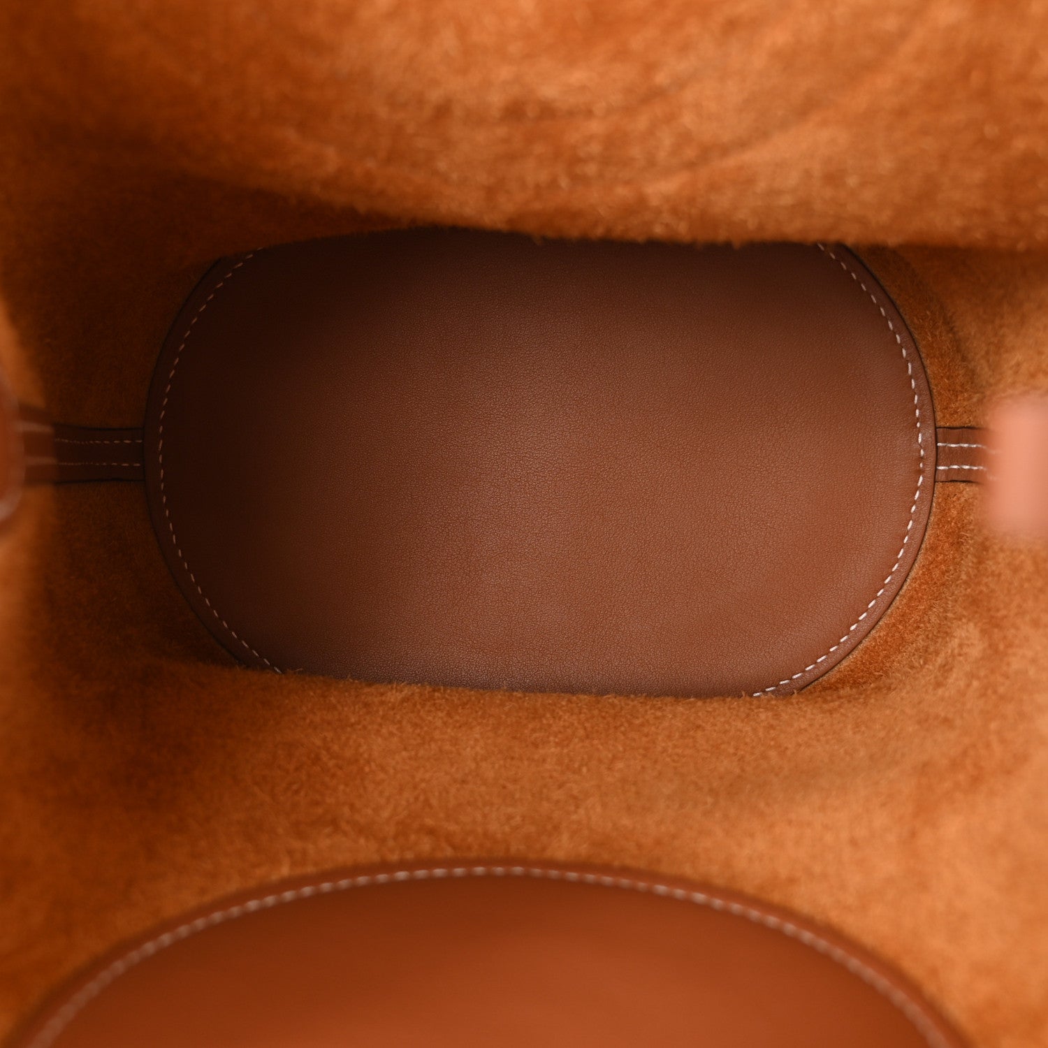 Taurillon Clemence Swift In-The-Loop 18 Bag Gold £¨ Direct shipment via from wholesalehk.shop