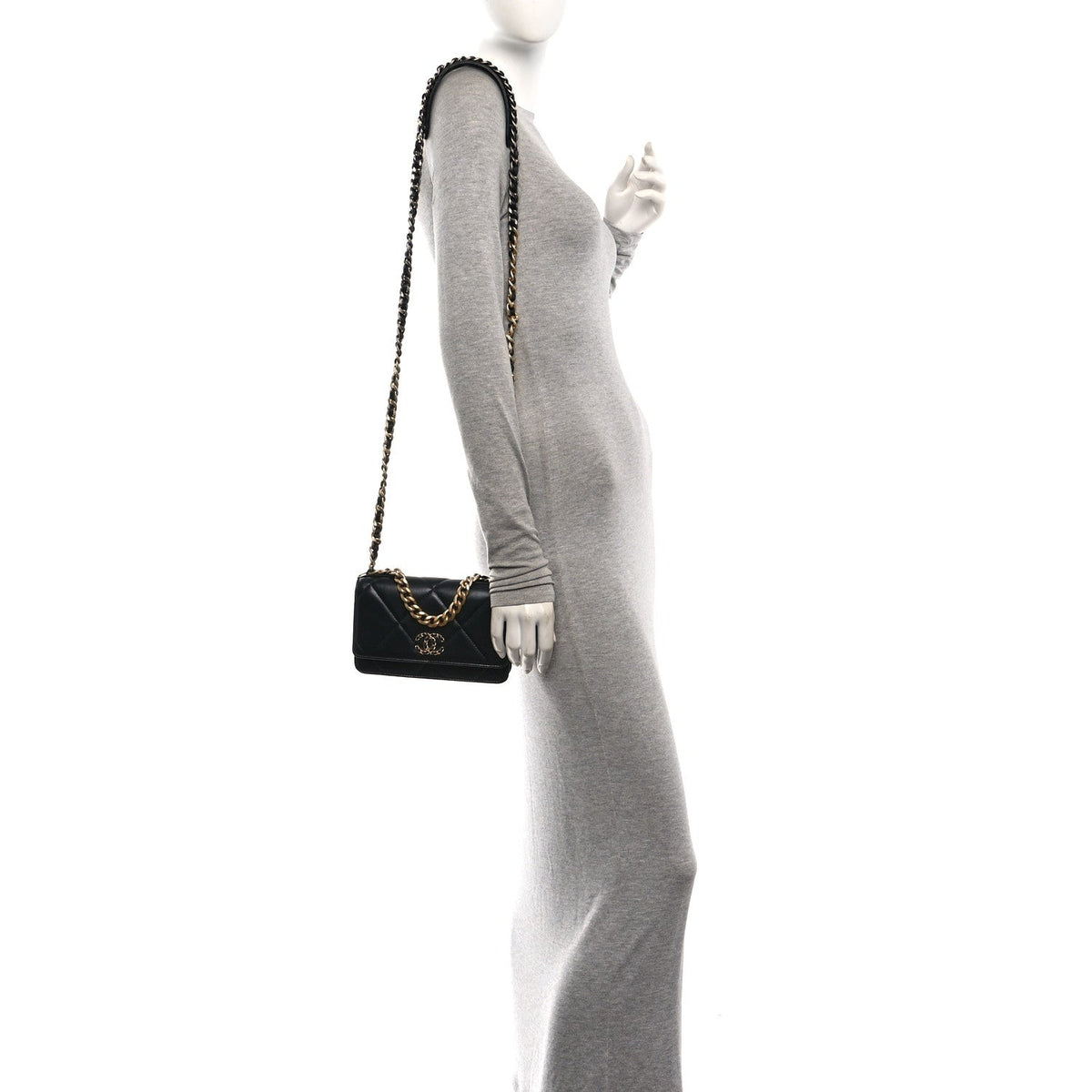 Lambskin Quilted Chanel 19 Wallet On Chain WOC Black wholesalehk.shop