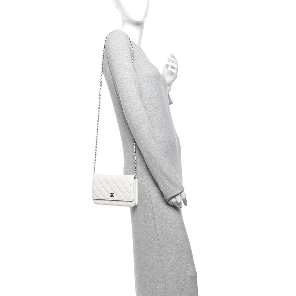 Caviar Quilted CC Turnlock Wallet On Chain WOC White wholesalehk.shop