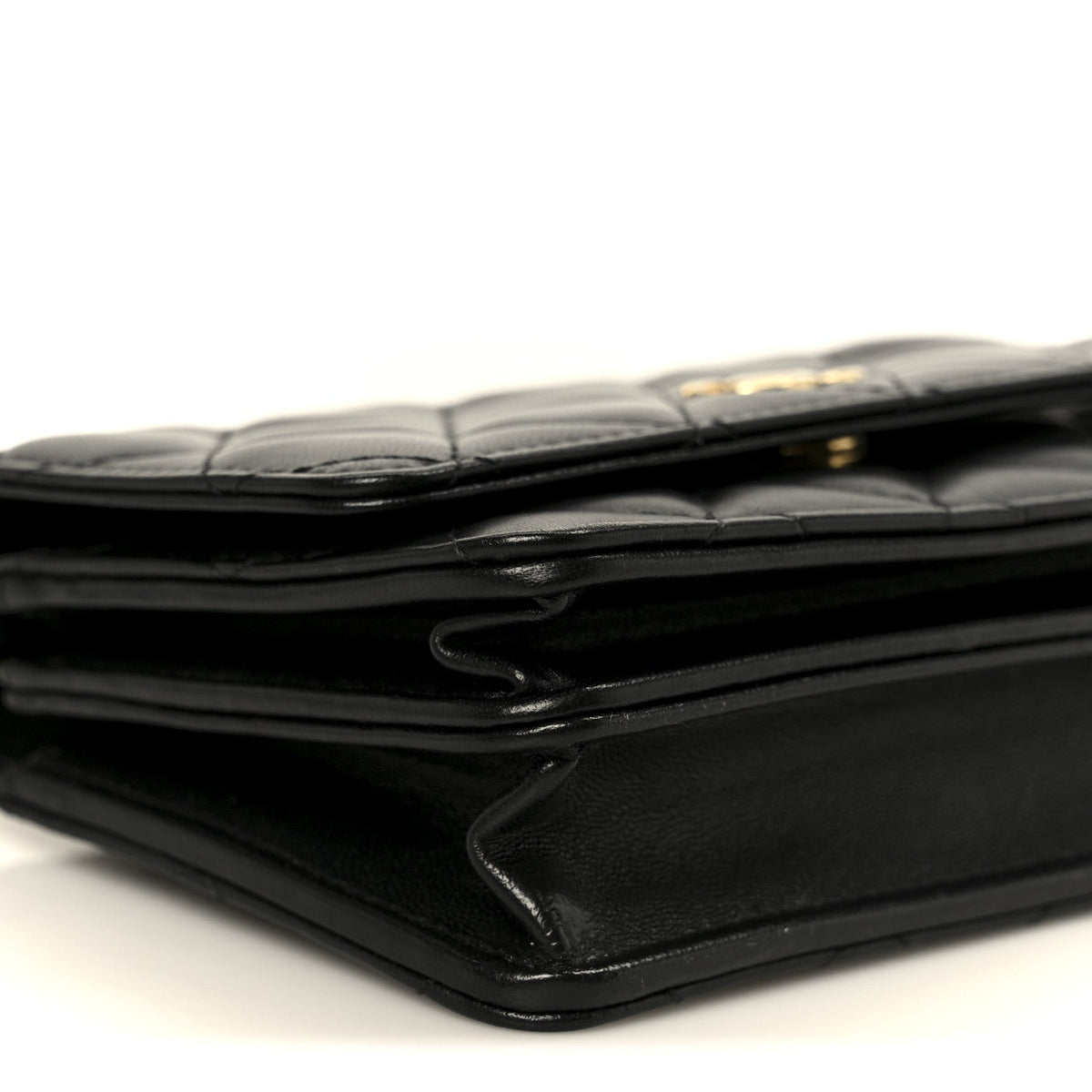 Lambskin Quilted CC Pearl Enamel Clutch on Chain WOC Black wholesalehk.shop