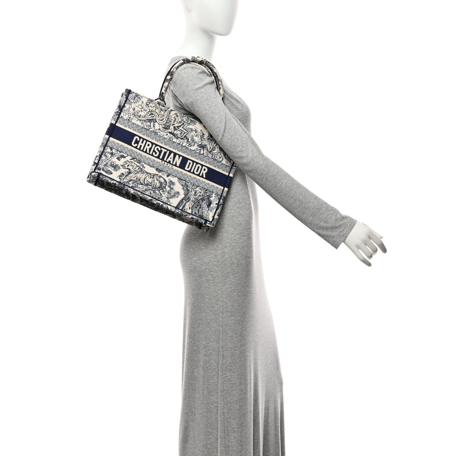 Canvas Embroidered Medium Dioriviera Toile De Jouy Book Tote Blue £¨ Direct shipment via from wholesalehk.shop