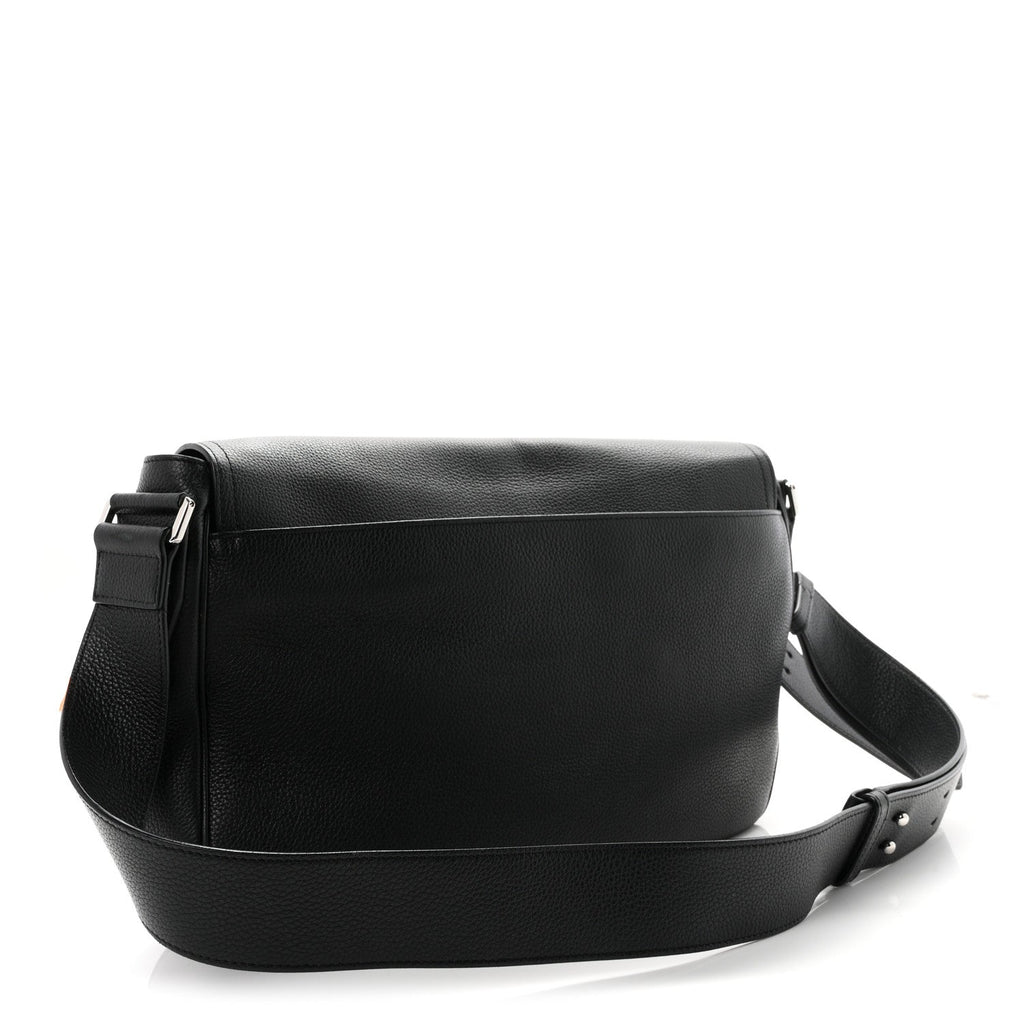 Grained Calfskin Saddle Messenger Bag Black wholesalehk.shop