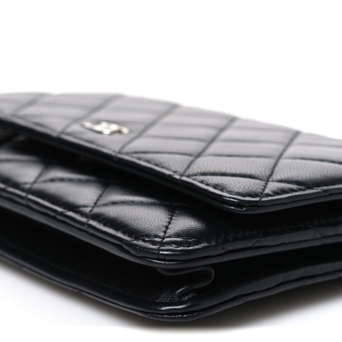 Lambskin Quilted Wallet On Chain WOC Black wholesalehk.shop