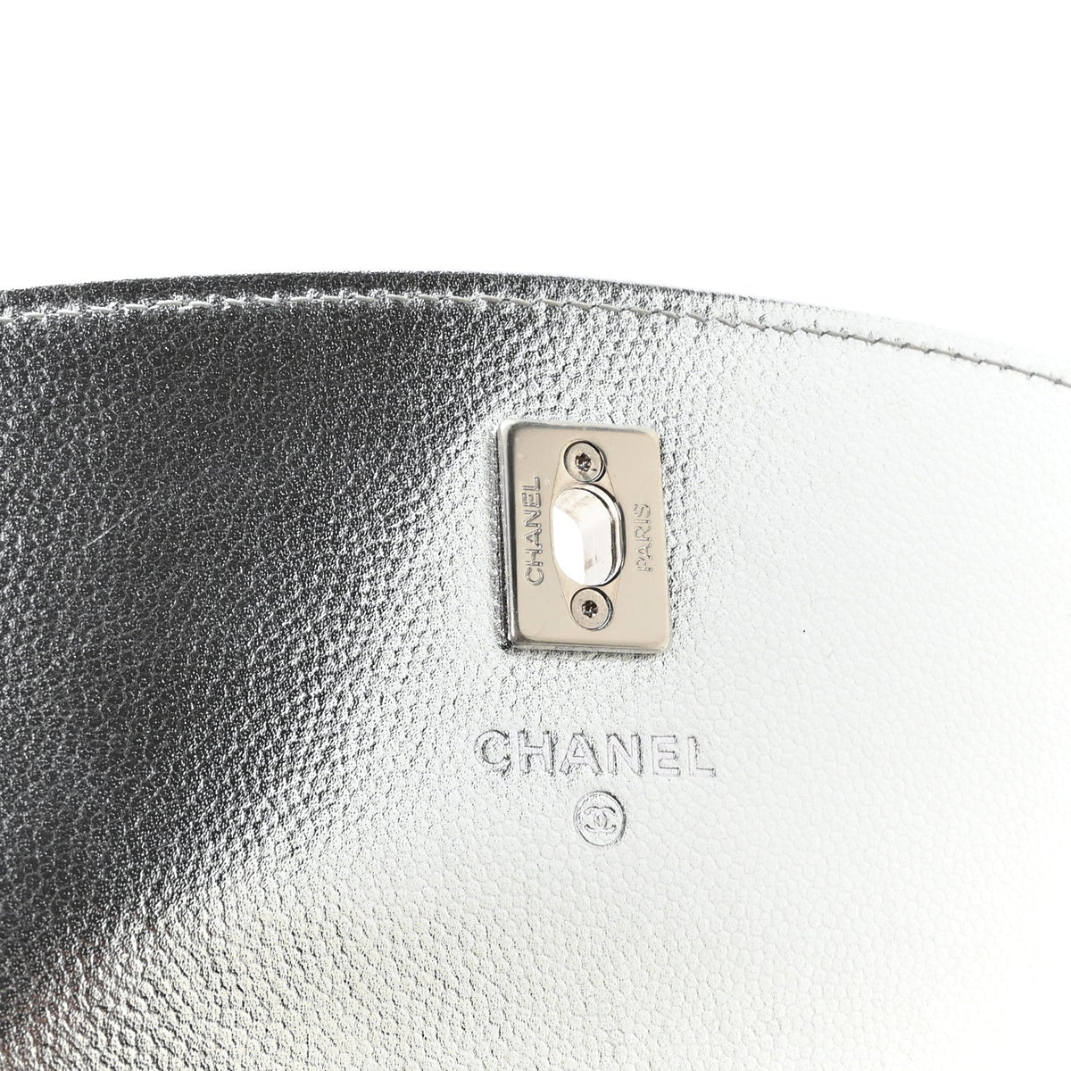 Metallic Caviar Quilted Top Handle Wallet on Chain WOC Silver wholesalehk.shop