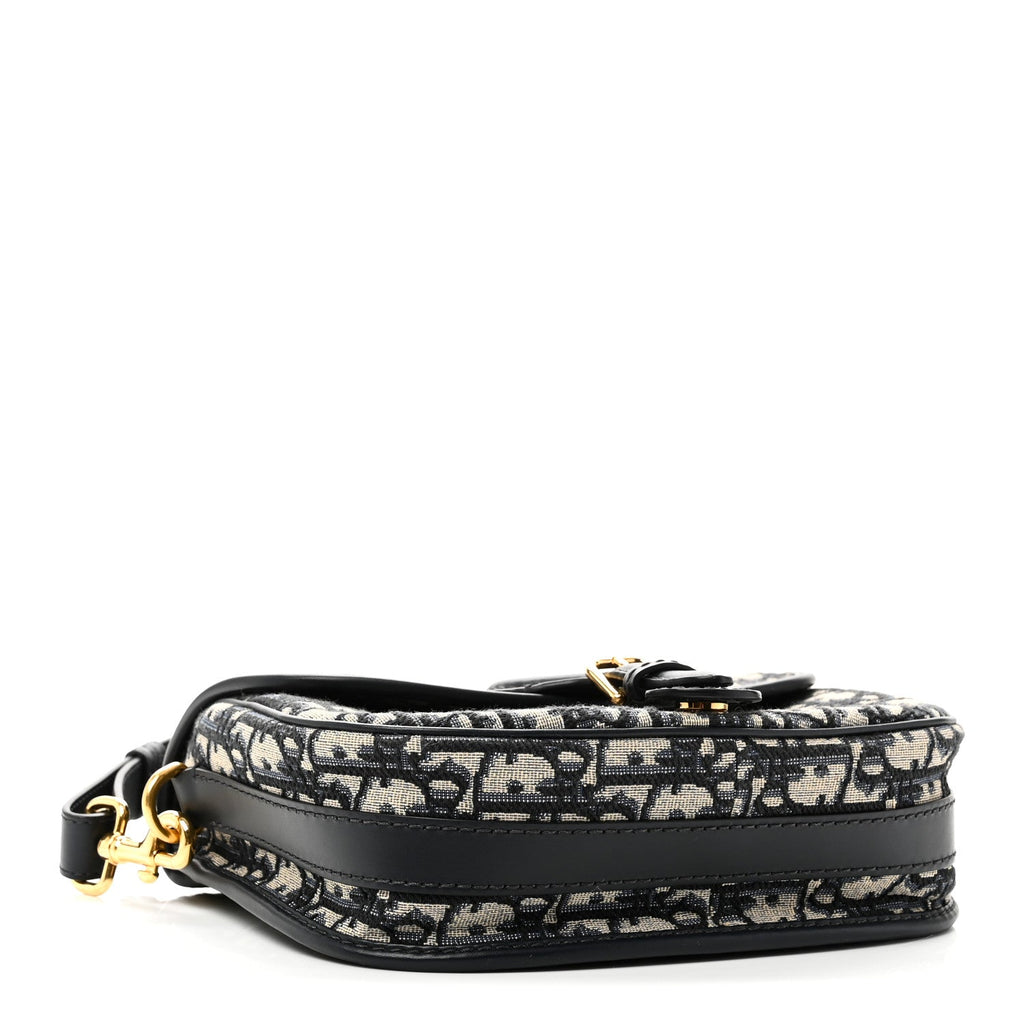 Oblique Medium Bobby Flap Blue wholesalehk.shop