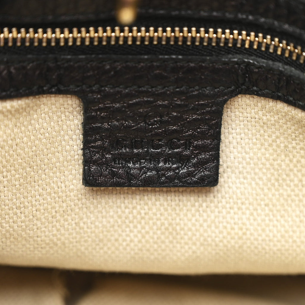 Pebbled Calfskin Medium Soho Chain Shoulder Bag Black wholesalehk.shop