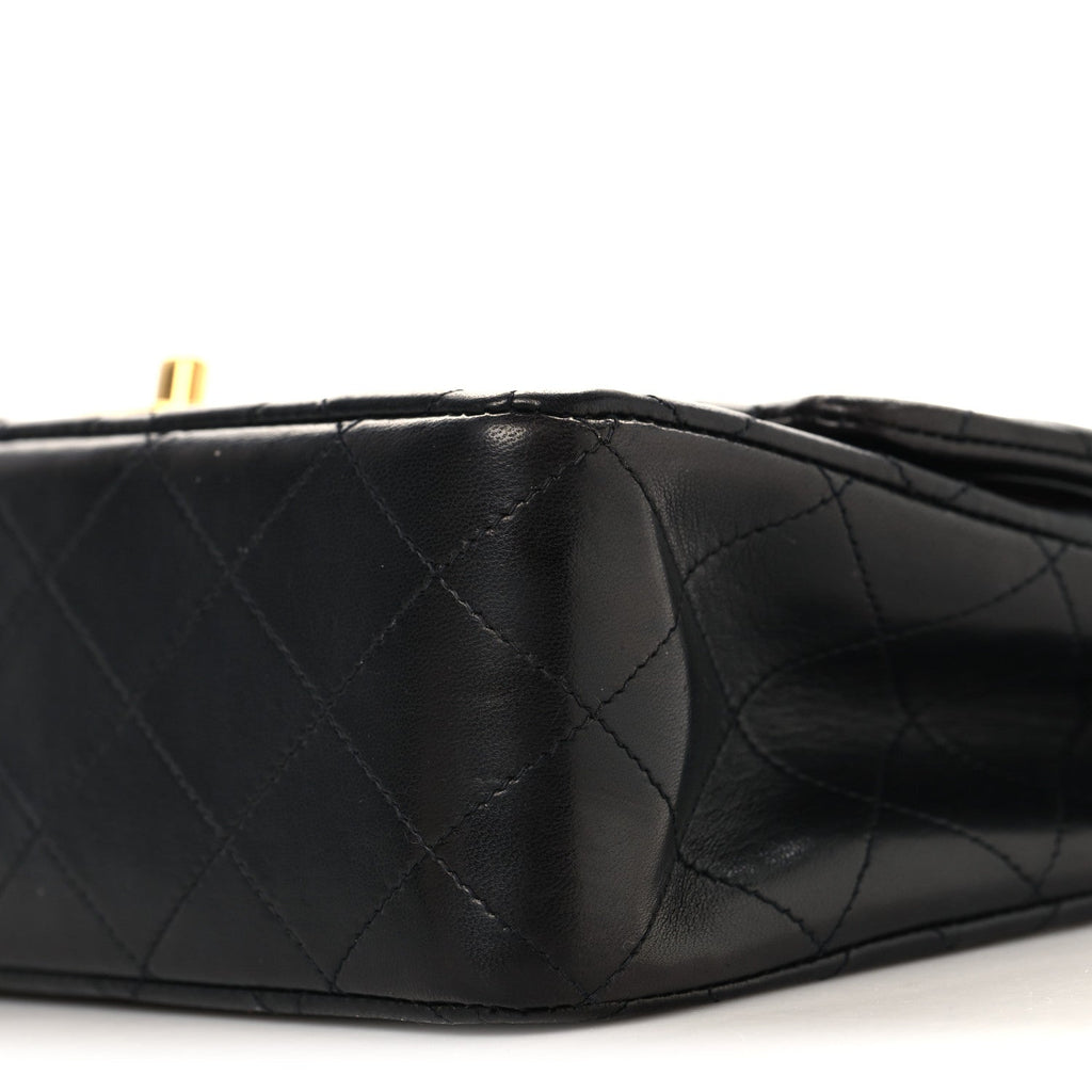 Lambskin Quilted Medium Double Flap Black wholesalehk.shop