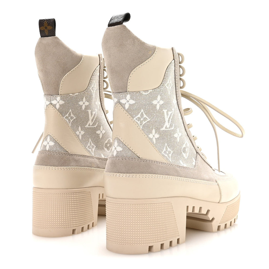 Suede Calfskin Laureate Platform Desert Boots 41 Beige £¨ Direct shipment via from wholesalehk.shop
