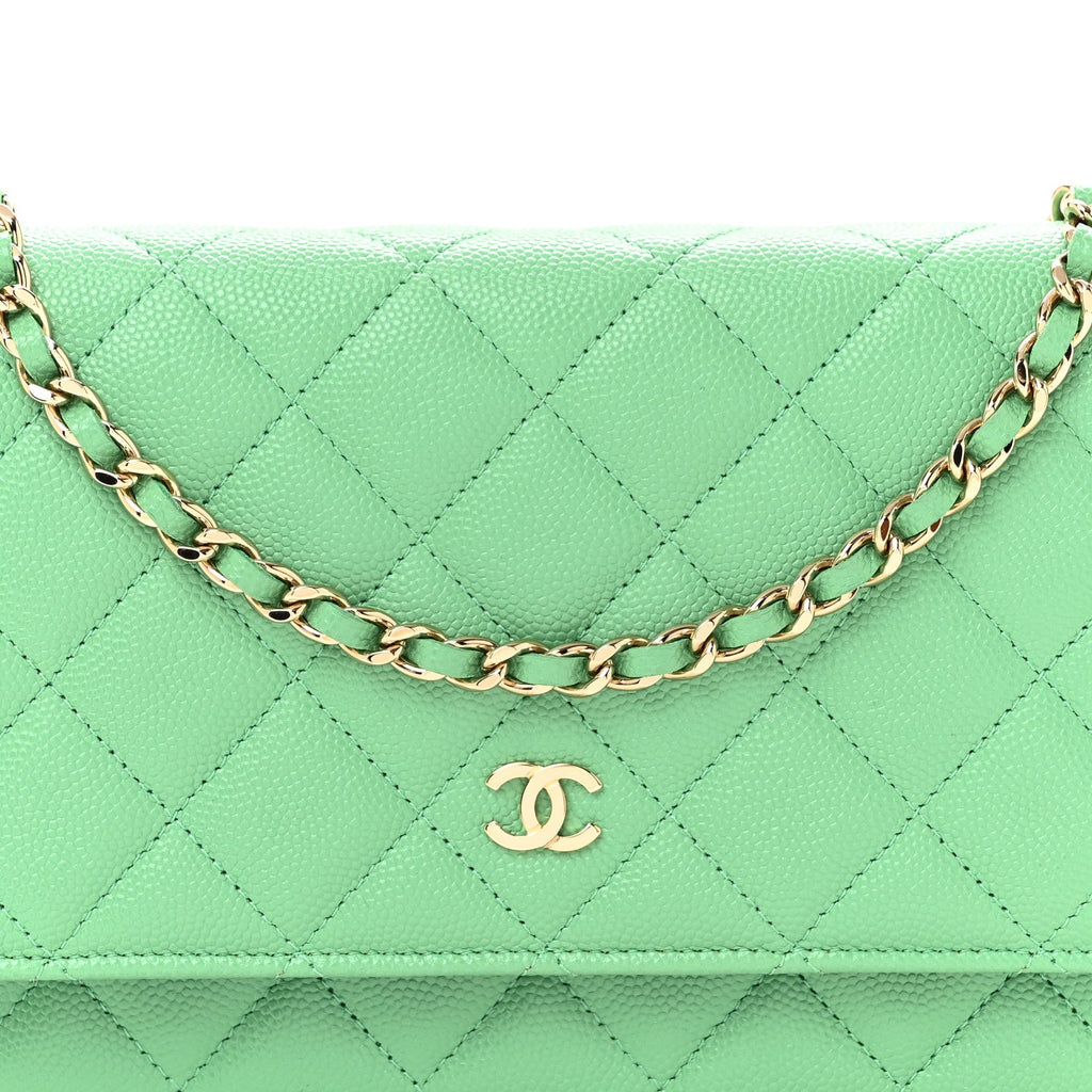 Caviar Quilted Wallet On Chain WOC Green wholesalehk.shop